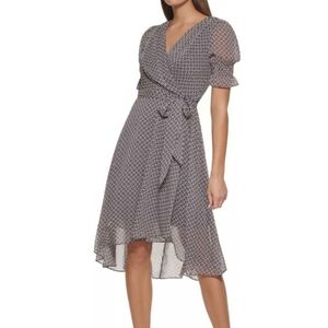 Tommy Hilfiger Wrap Dress Size 2P Gray Black Print Midi Work Office Petite
